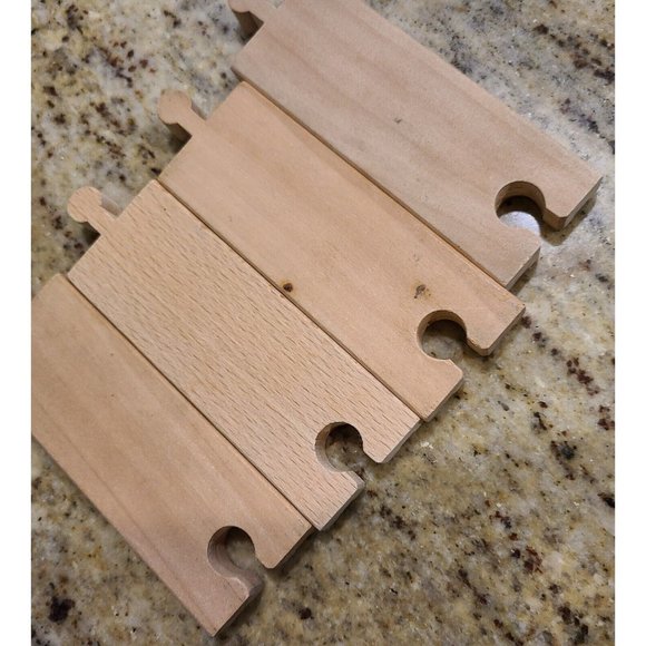 4.25" Straight Track Lot of 4. Brio Thomas Compatable. Female Male - Picture 4 of 7